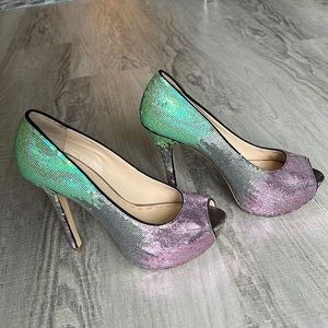 NEW w/o box Enzo Angiolini sequin mermaid ombré heels. Size 8.5. Never worn!